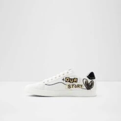 Aldo Floralis 10 Aldo Floralis -Ralph Lauren Store floralis white 100 002 038 alt2 sq nt sw