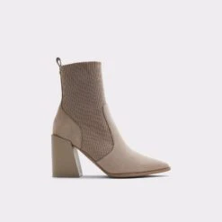 New Release -Ralph Lauren Store ganina grey 068 001 031 main sq gy 1600x1600 9c4a047c 6d43 441f 8a1e 3b31b73eecce