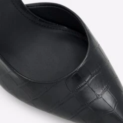 Aldo Gannaeryn 13 Aldo Gannaeryn -Ralph Lauren Store gannaeryn black 001 002 004 detail sq nt 2018x2018 435adcce a040 406d 8e12 5851bc92313f