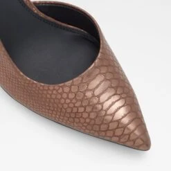 Aldo Gannaeryn -Ralph Lauren Store gannaeryn brown 222 002 044 alt4 sq nt 1600x1600 13bfb8b7 26fe 43f4 bb7f 3798dd51bc17