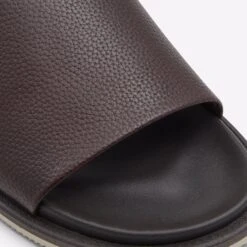 Aldo Gentslide -Ralph Lauren Store gentslide brown 201 001 043 detail sq nt 2018x2018 a8a38364 4363 4b12 b1fa e2191282ed2c