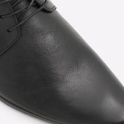 Aldo Gerrier -Ralph Lauren Store gerrier black 001 001 043 detail sq nt 2018x2018 22298f05 35f6 4bd2 90d4 d5ce6ae866b8