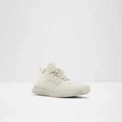 Aldo Gilgai -Ralph Lauren Store gilgai grey 020 003 017 alt3 sq nt 1600x1600 73906782 f505 4ebe bc1f b97dd466663a