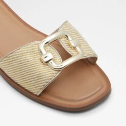 Aldo Glaeswen -Ralph Lauren Store glaeswen beige 271 003 040 alt4 sq nt 1600x1600 e5f5ec60 8d28 4fbb 964a 98b318d7e4cc