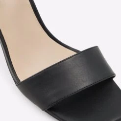 Aldo Gleawia -Ralph Lauren Store gleawia black 001 001 043 detail sq nt 2018x2018 601a0b6e bba7 48be 97ca 51ec889eeace