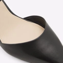 Aldo Grarwen -Ralph Lauren Store grarwen black 001 002 029 detail sq nt 2018x2018 03721b00 6a69 487c a941 227f7b689ce5