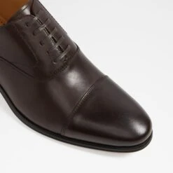 Aldo Gregory -Ralph Lauren Store gregory brown 201 001 043 alt3 sq nt 1600x1600 8937af32 aa93 4ab5 a207 6c51b812274e