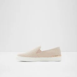 Aldo Gung 11 Aldo Gung -Ralph Lauren Store gung pink 680 002 008 alt2 sq nt 1600x1600 1b1df89a 7847 4f2f 8f5f 59b9afc66870