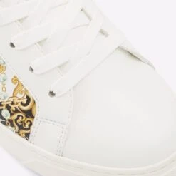 Aldo Gweraclya 15 Aldo Gweraclya -Ralph Lauren Store gweraclya multi 968 002 038 detail sq nt 2018x2018 826f7742 ca00 4b81 b41c 6b0d6ad97687