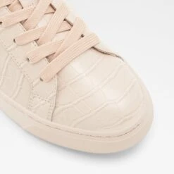 Aldo Gweraclya -Ralph Lauren Store gweraclya pink 690 002 004 alt4 sq nt 1600x1600 09e7a0f1 6cdf 4be9 b89a 9cd21a177987