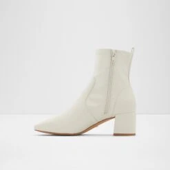 Aldo Ibiraswen 11 Aldo Ibiraswen -Ralph Lauren Store ibiraswen white 110 002 043 alt2 sq nt 1600x1600 aa176c76 64bb 4c6b b9d0 b69dcf060ba9