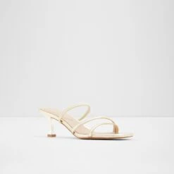 Aldo Illowra 11 Aldo Illowra -Ralph Lauren Store illowra gold 710 002 042 alt3 sq nt 1600x1600 5a5ec159 45ac 4210 9a51 5cb95d1b2355