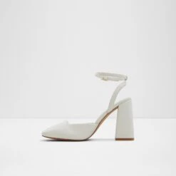 Aldo Ingenue -Ralph Lauren Store ingenue white 121 002 043 alt2 sq nt 1600x1600 5fb3bb8d cefb 4815 8b9e a06ce8a9239e