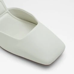 Aldo Ingenue -Ralph Lauren Store ingenue white 121 002 043 alt4 sq nt 1600x1600 b460daf2 33a1 46ea a3bf 4729f17d3539