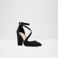 Aldo Ipotesti -Ralph Lauren Store ipotesti black 009 003 027 alt3 sq nt 1600x1600 22797a23 0ec2 4e5d 92da 9844dc14e364