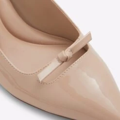 Aldo Janiett -Ralph Lauren Store janiett beige 270 002 033 detail sq nt 2018x2018 3898e466 b981 4c9b a411 6e719ad33bab