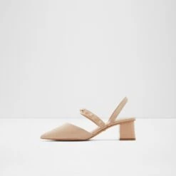 Aldo Jennenaldar -Ralph Lauren Store jennenaldar beige 270 002 043 alt2 sq nt 1600x1600 92b1d3da b4b2 42f7 959c fc1c2b2c9960