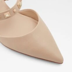 Aldo Jennenaldar -Ralph Lauren Store jennenaldar beige 270 002 043 alt4 sq nt 1600x1600 60c9dcd7 3d08 4985 86db f4c2e008bd84