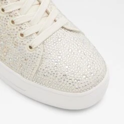 Aldo Kaausien -Ralph Lauren Store kaausien white 109 002 029 alt4 sq nt 1600x1600 ebbcd4b6 17c9 4c9f a904 8051ff40c638