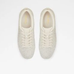 Aldo Kaausien -Ralph Lauren Store kaausien white 109 002 029 alt5 sq nt 1600x1600 7abd2dea f5b0 406a b406 8797ff648125