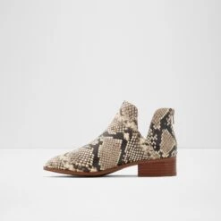 Aldo Kaicia -Ralph Lauren Store kaicia beige 280 001 044 alt2 sq nt 1600x1600 a9bc0eec 8bcb 41ec b549 b5d3d71f5672