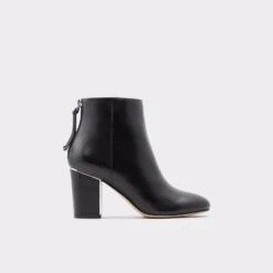 New Release -Ralph Lauren Store karia black 001 001 043 main sq gy 1600x1600 e40b519b 55d4 494b aeed 08f435665cde