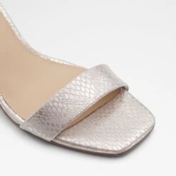 Aldo Kedeaviel -Ralph Lauren Store kedeaviel pink 690 002 051 alt4 sq nt 1600x1600 3a74a177 a341 4e55 b733 287f1442a038