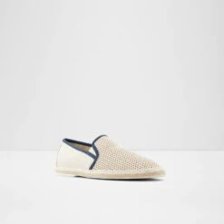 Aldo Kirilenko -Ralph Lauren Store kirilenko beige 270 003 023 alt3 sq nt 1600x1600 7e840ce2 e528 46e0 8808 467dbacdc4b5