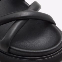 Aldo Kutshina -Ralph Lauren Store kutshina black 001 001 043 detail sq nt 2018x2018 c0a5784a e3e2 4484 90ab 248bd3fd8639