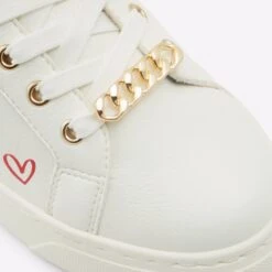 Aldo Kwenaa 15 Aldo Kwenaa -Ralph Lauren Store kwenaa white 110 002 038 detail sq nt 2018x2018 43c37666 8ff6 45be 9437 dc54ca685806