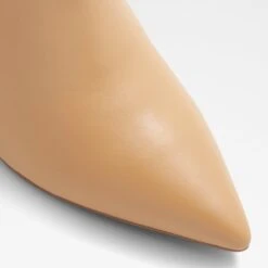 Aldo Laroche 12 Aldo Laroche -Ralph Lauren Store laroche beige 259 001 043 alt4 sq nt 1600x1600 a0cbc797 e889 4568 b59c 11216a67ee0c