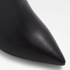 Aldo Laroche -Ralph Lauren Store laroche black 001 001 043 alt4 sq nt 1600x1600 3a14e5cd 657c 460b 91aa 9068c6f09a22