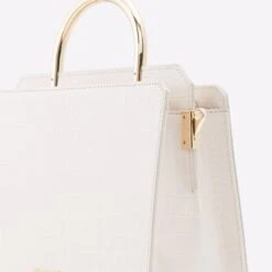 Aldo Lebeth 11 Aldo Lebeth -Ralph Lauren Store lebeth beige 270 002 004 detail sq nt 2018x2018 a5333166 4722 4b5b 820f 3d89ca4f3add