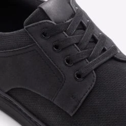 Aldo Loko -Ralph Lauren Store loko black 001 002 031 detail sq nt 2018x2018 046bbc73 dfa8 4886 8f30 2701e9495165