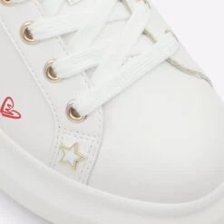 Aldo Lovekey -Ralph Lauren Store lovekey white 100 002 029 detail sq nt 2018x2018 a593b956 8fb1 4761 93ac 97e5092881d0