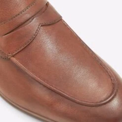 Aldo Manubar -Ralph Lauren Store manubar brown 220 001 046 detail sq nt 2018x2018 76955c1c 7be6 46e8 8e82 a23ff2d8014c