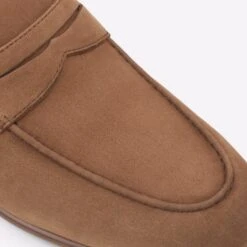 Aldo Manubar -Ralph Lauren Store manubar brown 230 001 031 detail sq nt 2018x2018 8a6a7561 708e 4825 aa41 280675b8143c