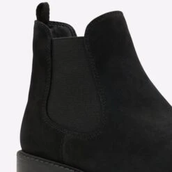 Aldo May 15 Aldo May -Ralph Lauren Store may black 007 001 031 detail sq nt 2018x2018 f17d4cb9 a999 4616 9fbc e5cc2d4b6402