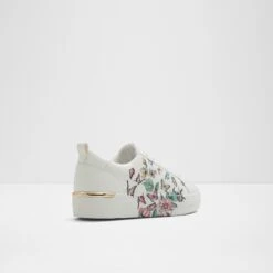 Aldo Meadow -Ralph Lauren Store meadow multi 960 002 038 alt1 sq nt 1600x1600 dd626885 7fda 45dd 8358 b47b13feace3