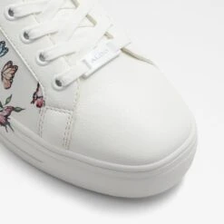 Aldo Meadow -Ralph Lauren Store meadow multi 960 002 038 alt4 sq nt 1600x1600 4376a136 cd79 44b2 9968 4c7a96319059