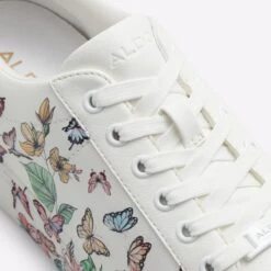 Aldo Meadow -Ralph Lauren Store meadow multi 960 002 038 detail sq nt 2018x2018 4339f338 2c65 4b22 8925 e632592ffe9c