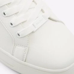 Aldo Meadow -Ralph Lauren Store meadow white 100 002 043 detail sq nt 2018x2018 465bf37f 0411 4796 b529 83bd0c5ab27d
