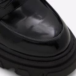 Aldo Milawiel 15 Aldo Milawiel -Ralph Lauren Store milawiel black 001 001 042 detail sq nt 2018x2018 97def7f6 2e49 4308 a24d ba70993be5ea