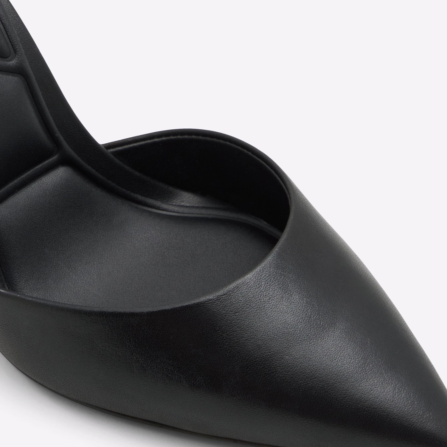 Aldo Millgate 8 Aldo Millgate - Image 8