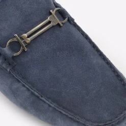 Aldo Minguez -Ralph Lauren Store minguez blue 410 001 046 detail sq nt 2018x2018 9c791a31 cd18 426e 832a 1f5651fc37d7