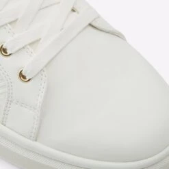 Aldo Mirardo -Ralph Lauren Store mirardo white 100 002 008 detail sq nt 2018x2018 89c9d9d9 6939 4fb4 b644 b9daf44804a8