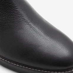 Aldo Moongrip -Ralph Lauren Store moongrip black 001 001 043 detail sq nt 2018x2018 5815dac2 ed1c 45fb 9d19 061cf59ed014