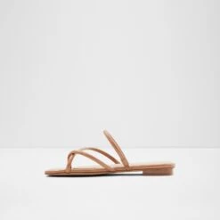 Aldo Mounis -Ralph Lauren Store mounis brown 230 002 033 alt2 sq nt 1600x1600 149e6c66 a062 435a b79f 8d2b941a33d3