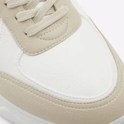 Aldo Murvaise -Ralph Lauren Store murvaise white 120 002 029 detail sq nt 2018x2018 f30ddf45 e3dc 4952 bac7 0f6190ff6aa1