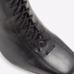 Aldo Nathalia -Ralph Lauren Store nathalia black 001 001 043 detail sq nt 2018x2018 aec13d1e eeea 4c69 8fec 435d513f46b1